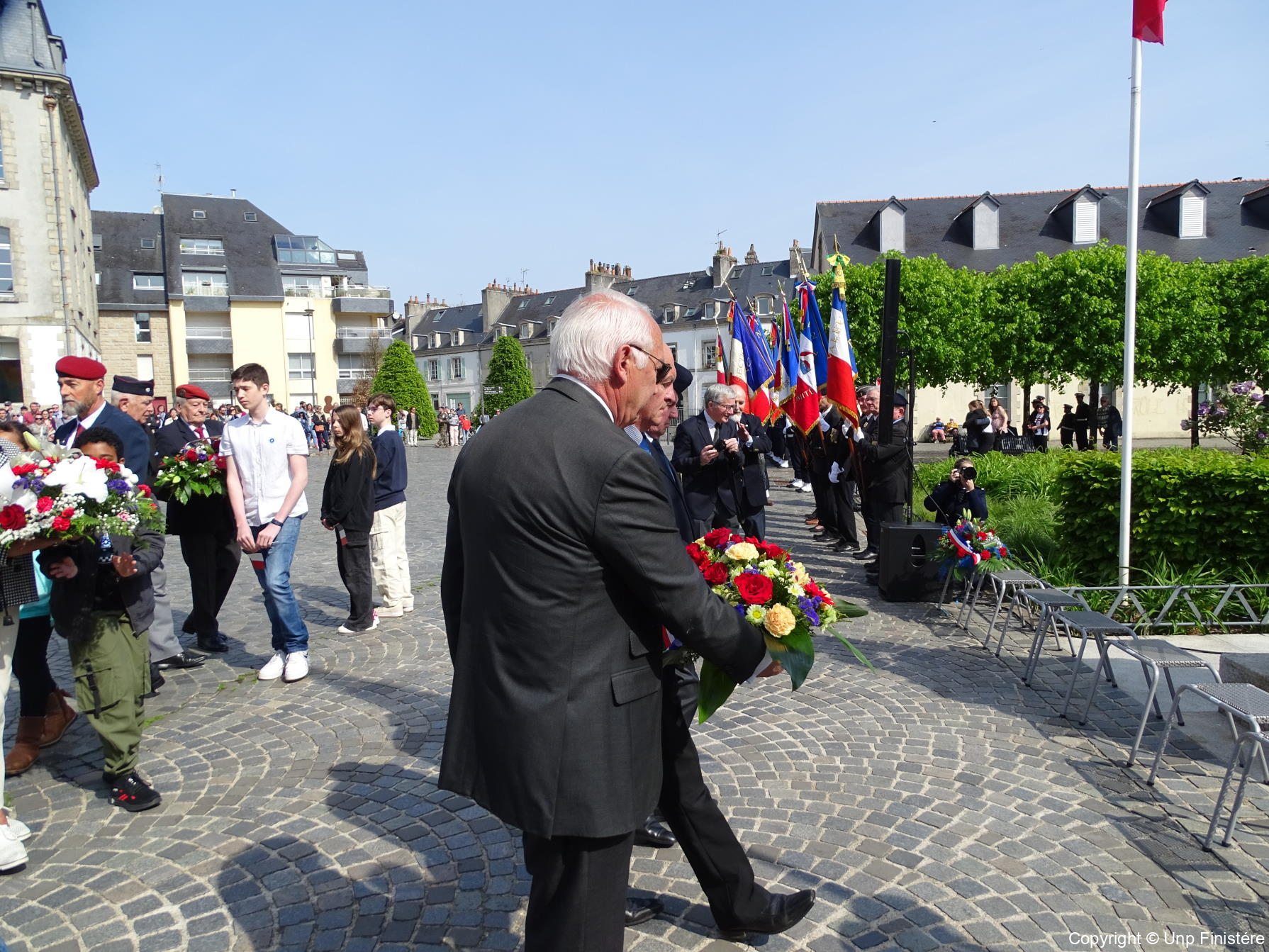 Depot-de-gerbes-2024-1-Copie