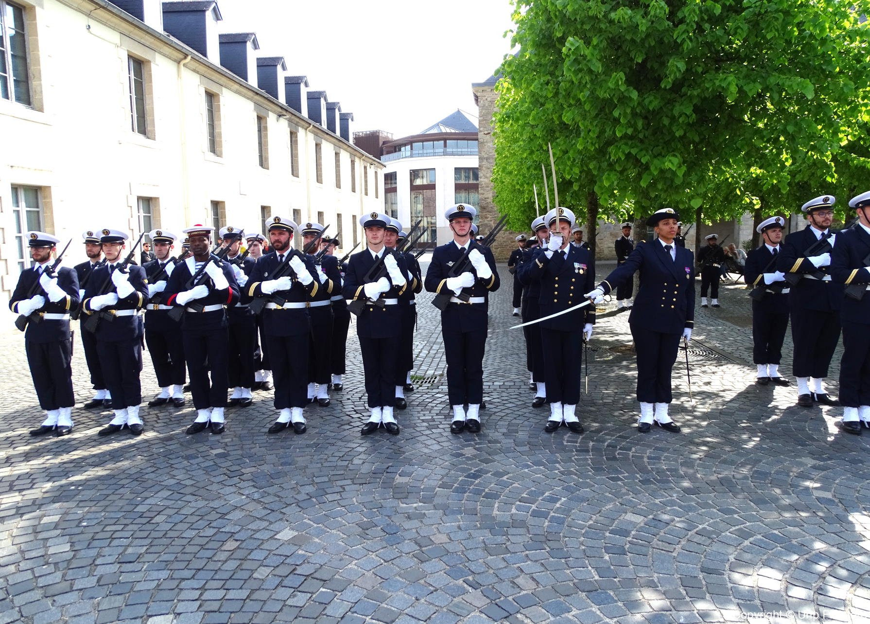 08-Mai-1945-a-Quimper-en-2024-les-Troupes-7